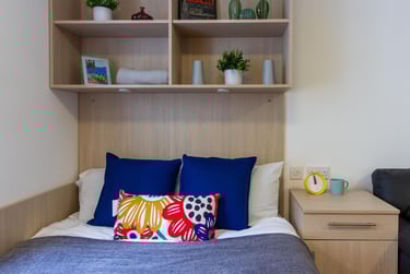 1 bed studio, Lower North Street, City Centre, Exeter, EX43EU - Image 4